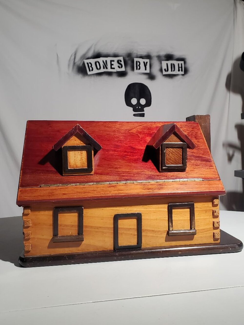 Wood House Jewelry Box - shipping included